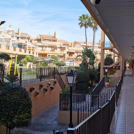Casares Playa 公寓
